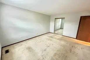 1133 N Knollwood Dr, Palatine, IL 60067 - Photo 7