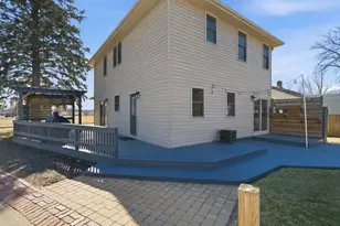 935 E Garden St, Dekalb, IL 60115 - Photo 33