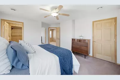 935 E Garden Street, Dekalb, IL 60115 - Photo 15