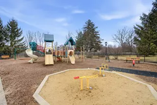 171 Maryland Ln, Pingree Grove, IL 60140 - Photo 17