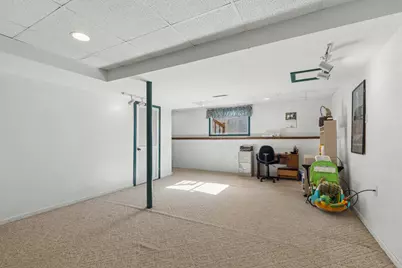 701 N Carriage Hill Road, Island Lake, IL 60042 - Photo 23