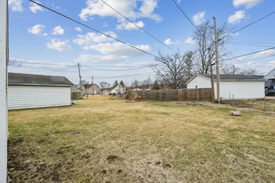 816 Lincoln Boulevard, Clinton, IA 52732 - Photo 17