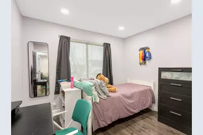 1807 Whitney Drive, Hanover Park, IL 60133 - Photo 19