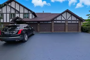 6740 180th St, Tinley Park, IL 60477 - Photo 31