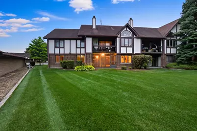 6740 180th Street #1E, Tinley Park, IL 60477 - Photo 1