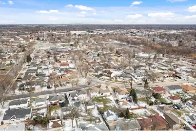 216 S Evergreen Avenue, Addison, IL 60101 - Photo 37