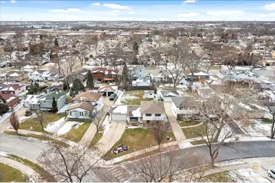 216 S Evergreen Avenue, Addison, IL 60101 - Photo 3