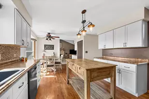 776 Provincetown Dr, Carol Stream, IL 60188 - Photo 17