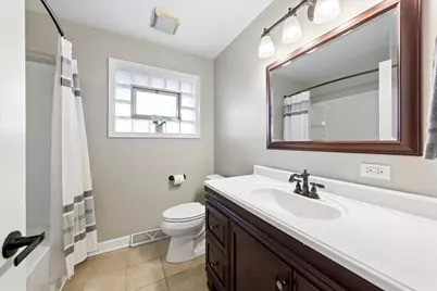 10100 Parke Avenue, Oak Lawn, IL 60453 - Photo 11