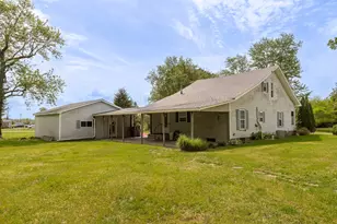 202 S Ervin St, Pittsburg, IL 62974 - Photo 31