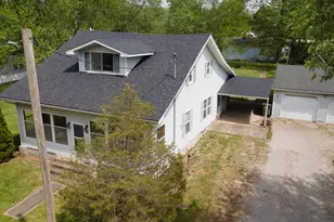 202 S Ervin St, Pittsburg, IL 62974 - Photo 41