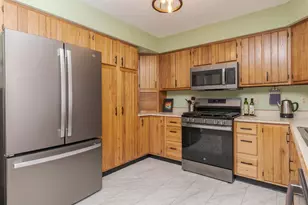 200 Felmley Dr, Normal, IL 61761 - Photo 11