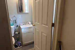 75 Willard Ave, Elgin, IL 60120 - Photo 11