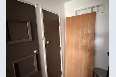 75 Willard Avenue #4, Elgin, IL 60120 - Photo 17