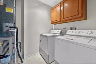 6787 E Monticello Ct, Gurnee, IL 60031 - Photo 15