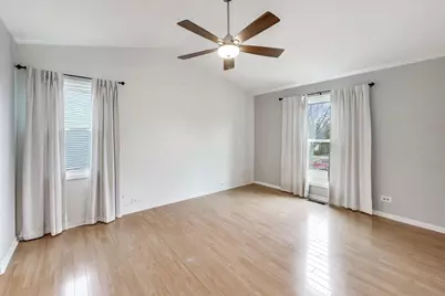 344 Timber Oaks Drive, North Aurora, IL 60542 - Photo 19