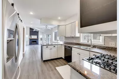 344 Timber Oaks Drive, North Aurora, IL 60542 - Photo 11