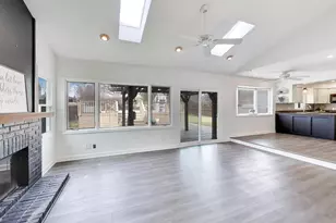 344 Timber Oaks Dr, North Aurora, IL 60542 - Photo 15