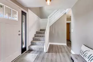 344 Timber Oaks Dr, North Aurora, IL 60542 - Photo 3