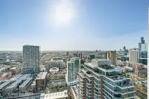 1629 S Prairie Ave, Chicago, IL 60616 - Photo 17