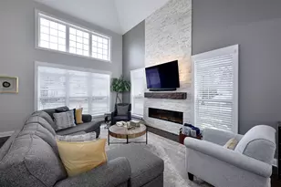 500 Stone Canyon Cir, Inverness, IL 60010 - Photo 3