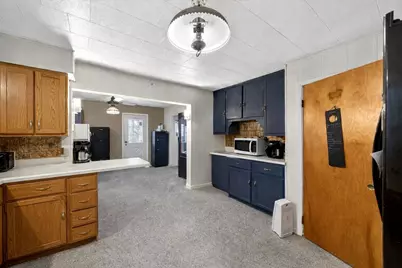 835 N 6th Avenue, Canton, IL 61520 - Photo 3