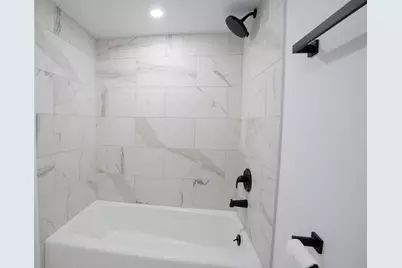 207 Uteg Street #302, Crystal Lake, IL 60014 - Photo 23