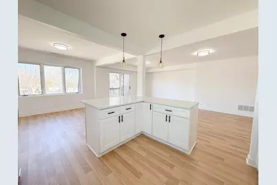 207 Uteg Street #302, Crystal Lake, IL 60014 - Photo 11