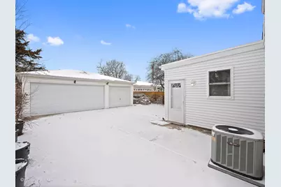 4912 N Mulligan Avenue, Chicago, IL 60630 - Photo 23