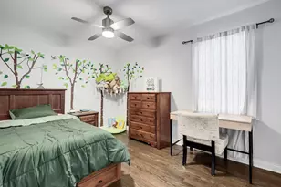 4912 N Mulligan Ave, Chicago, IL 60630 - Photo 11