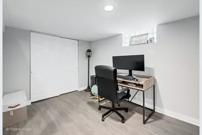 4912 N Mulligan Avenue, Chicago, IL 60630 - Photo 21