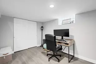 4912 N Mulligan Ave, Chicago, IL 60630 - Photo 21