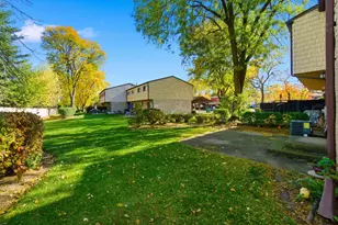 413 Buffalo Trail, Wheeling, IL 60090 - Photo 25