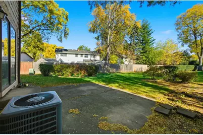 413 Buffalo Trail, Wheeling, IL 60090 - Photo 23