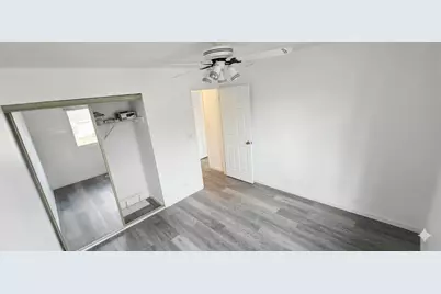 325 Bayview Point, Schaumburg, IL 60194 - Photo 7