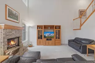 1063 Inverness Dr, Antioch, IL 60002 - Photo 7