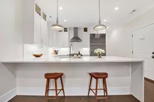 2744 N Mildred Ave, Chicago, IL 60614 - Photo 5