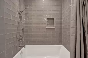 2744 N Mildred Ave, Chicago, IL 60614 - Photo 15