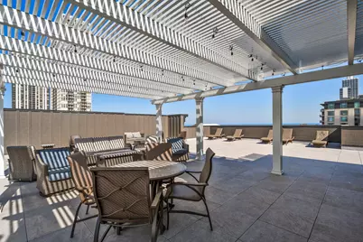 159 W North Avenue #302, Chicago, IL 60610 - Photo 17