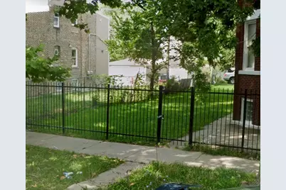 1032 N Springfield Avenue, Chicago, IL 60651 - Photo 1