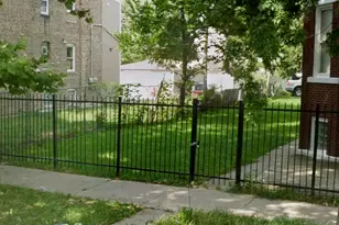 1032 N Springfield Ave, Chicago, IL 60651 - Photo 1