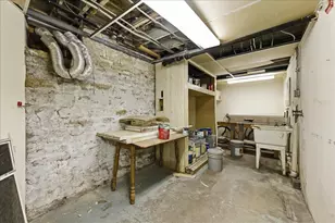 479 N Lake St, Aurora, IL 60506 - Photo 31