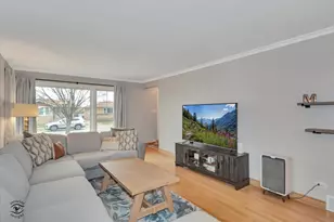 [Address not provided], Evergreen Park, IL 60805 - Photo 3