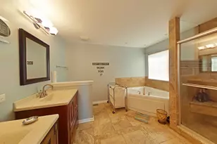 800 Boyce Rd, Sugar Grove, IL 60554 - Photo 13