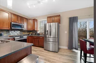 1401 S Fairfield Ave, Lombard, IL 60148 - Photo 13