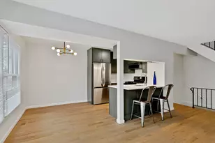 406 Inverrary Ln, Deerfield, IL 60015 - Photo 3