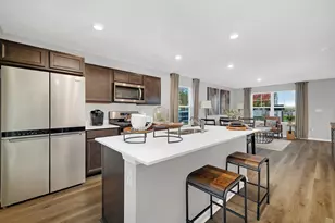 516 Adirondack Ct, Joliet, IL 60436 - Photo 7