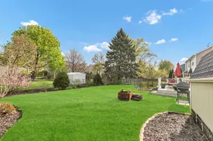 1814 Cambridge Dr, Saint Charles, IL 60174 - Photo 27