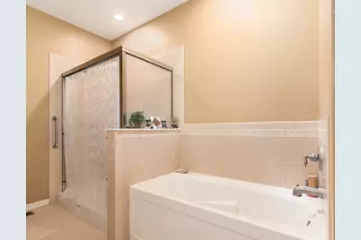 2805 Bond Circle #2805, Naperville, IL 60563 - Photo 17