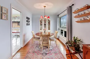 2437 Crawford Ave, Evanston, IL 60201 - Photo 7